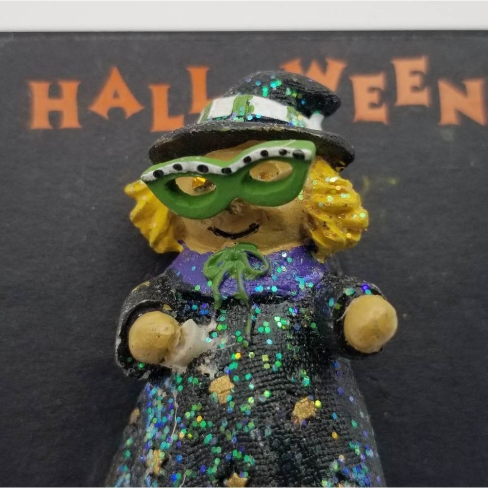 Vintage funky witch‎ brooch